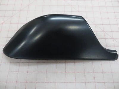 2003-2008 Pontiac Vibe - Roof Rail End Cap (RH Rear) - Изображение 1 из 4