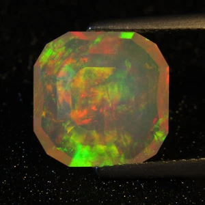 3.58Cts Natural Color Play Unheated Ethiopia White Opal Asscher Cut Gemstone-VDO - Bild 1 von 3