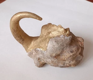 Stein-/ Ton Figur mit Goldpatina überzogen, Unikat - Bild 1 von 5