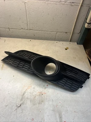 Parachoques delantero derecho parrilla antiniebla audi a7 s-line s7 2016-2018 4g8807648 negro Foto 1 de 4