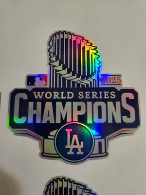 2025 World Series Champs LA Dodgers - Holográfico - Decalque / Adesivo - 4,5 x 4,75 - Imagem 1 de 2