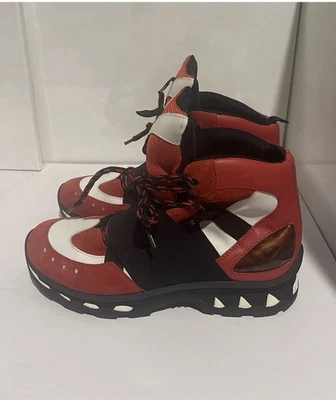 Tamanho 12- Tênis de cano alto Givenchy preto/vermelho couro e camurça. Eu 45 - Imagem 1 de 4