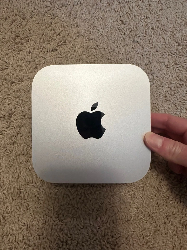 Apple Mac Mini (2024) M4, 16GB RAM 256GB SSD, Silver, macOS, 10-Core GPU Desktop - Image 1 of 4