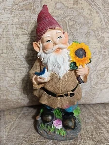 NEW Garden Gnome with Bird & Flower Gnome Resin Statue 10" - Picture 1 of 7