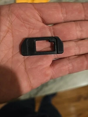 Ocular EP-10 para câmeras sem espelho Olympus OM-D E-M10 e E-M5 Mark 1 - Imagem 1 de 2