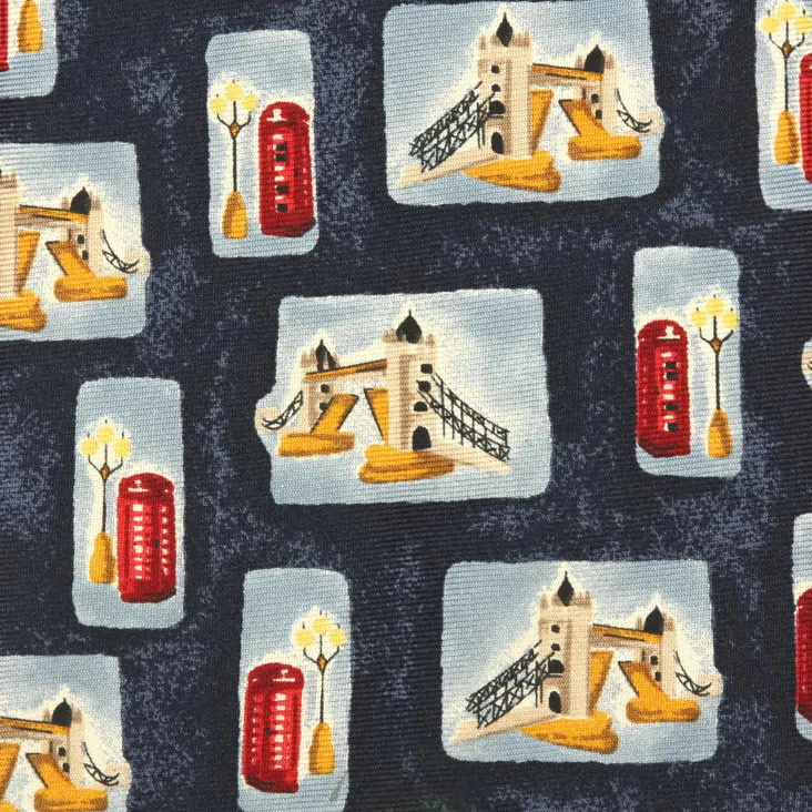 St. Michael Marks & Spencer 伦敦场景红色电话盒桥男式丝绸领带 — 第 1/4 张图片