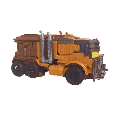 Transformers Buzzworthy Bumblebee Smash Changers Scourge 8" Action Figure 2023 - Image 1 of 4