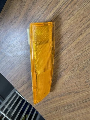 Chevrolet S10 1982-1982 camioneta o Blazer luz de señalización delantera derecha 5973380 #1  Foto 1 de 4