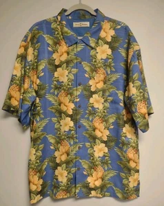Tommy Bahama Silk Shirt XL Mens Blue Pineapple Floral Button Up Hawaiian Short - Picture 1 of 14
