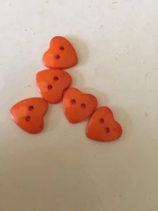5 Small Orange Love Shape Button For Art Project/ Scrapbook Cute - Picture 1 of 2