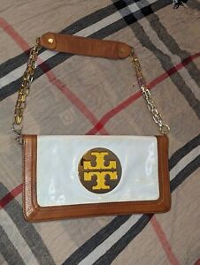 Tory Burch Bombe Reva Clutch Shoulder Bag White Canvas Leather Gold Chain Strap