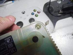 Atornillos cortos de broca para juego de consola Nintendo N64 SOLO - OK-LEER TODOS - Imagen 1 de 10