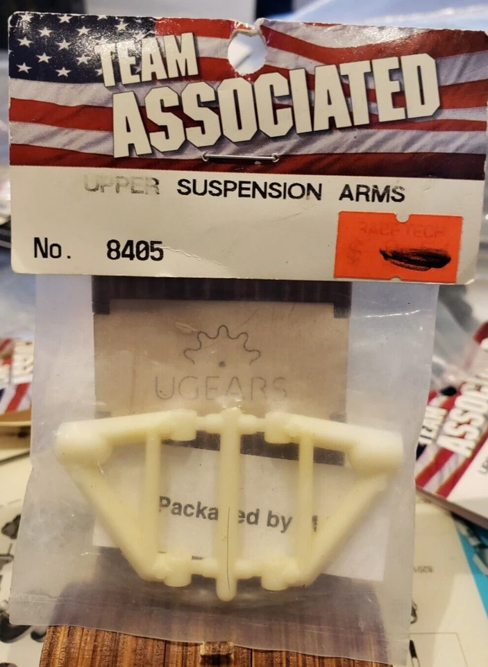 Team Associated 8405 Front Upper Suspension Arms White RC12LS/W RC10L - Image 1 of 3