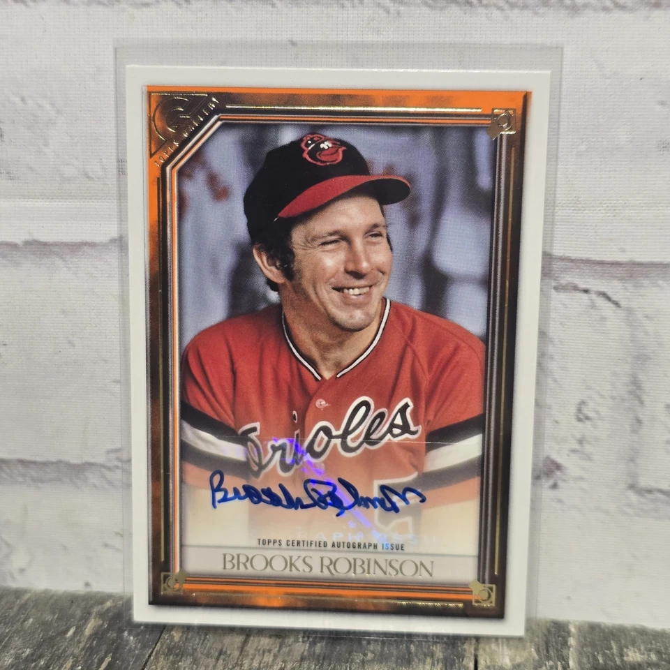 2021 Topps Gallery Orange 09/25 Brooks Robinson Certified Auto - Image 1 of 4