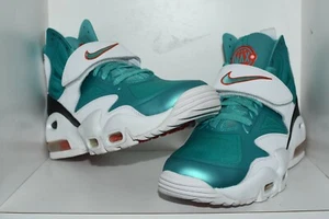 NIKE AIR MAX EXPRESS "MIAMI DOLPHINS" MENS TRAINING SHOES - MENS SIZE 9 - Picture 1 of 9