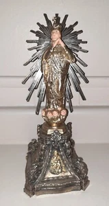 Estatuas católicas religiosas hechas de brújulas y C., No 095, Roma Italia - Imagen 1 de 10