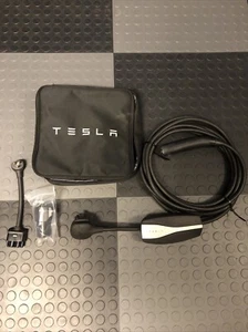 Tesla Model Y 3 S X Charger Gen 2 Mobile Connector EV charging kit OEM - Picture 1 of 4