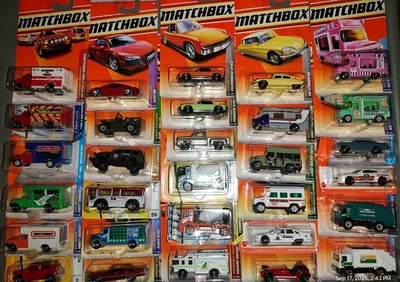 MATCHBOX MIXED LOT/ 30 VEHICLES VARIATIONS COLORS & MODELS FACTORY SEALED L@@K - Image 1 of 4