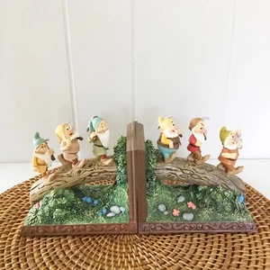 Bradford Exchange Snow White Heirloom Bookends Set Of 2 - Picture 1 of 7