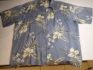XXL Tommy Bahama 100% Silk button down shirt Light Blue Coconut buttons NICE - Picture 1 of 9