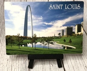 Gateway Arch National Park North Pond, St Louis, Missouri Postcard - Picture 1 of 4