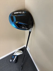 Taylormade Sim 2 Max 10.5° Driver Regular Fujikura Ventus Blue 5R Used 3 Times - Picture 1 of 9