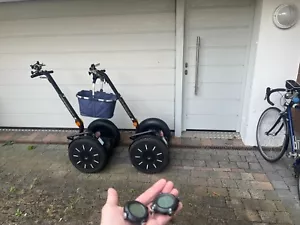 Original Segway i2 ingesamt 2 Stück gleiches Baujahr sehr gepflegt 2 Infokeys - Bild 1 von 1