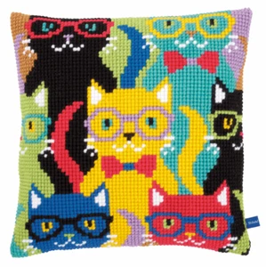 Vervaco Cross Stitch Kit: Cushion: Funny Cats - Picture 1 of 1