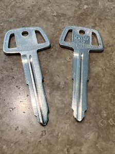 CURTIS MT-3 MT3 KEY BLANKS, Skeleton Head (pair) - Bild 1 von 3