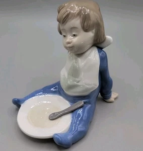 Vintage Lladro Nao Feeding Time Baby Figurine Daisa 1988 - Picture 1 of 10
