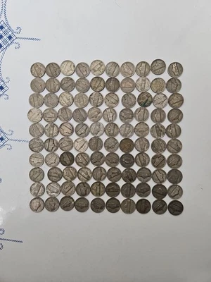 (100) US War Nickels P/S-MINTS. CIRCULATED 35% SILVER Jefferson 1940s $5-FACE - Image 1 of 4
