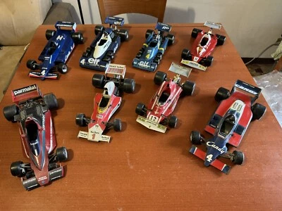 LOTTO 8 modellini 1:16 & 1:14 FORMULA 1 BURAGO POLISTIL Niki Lauda 1974 - Immagine 1 di 4