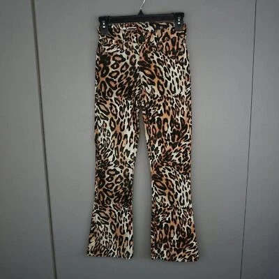 Pantalón para mujer AG The Quinne Crop tiro alto Kick-Flare audaz leopardo marfil polvo 23 Foto 1 de 4