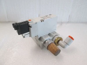 SMC, VQZ335-5M, Solenoid Valve Assy, Used - Picture 1 of 6