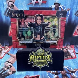 Bayley WWE Panini Select 2023 Ringside Red Wave Prizm #230 - Bild 1 von 4