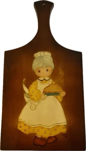 Schneidebrett/Wanddeko aus Holz - Torte, Vintage,"Lynn'76" handbemalt 70er Jahre.Oma Core - Bild 1 von 8