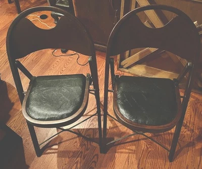 TWO VINTAGE LOUIS RASTETTER SOLID KUMFORT FOLDING CHAIRS*Mahogany/Black*VGC - Image 1 of 4