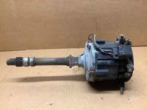 Chevy Camaro Caprice Corvette Ignition Distributor OEM 1103203 350 - Picture 1 of 5