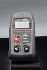 Handheld Digital Electronic Luxmeter Light Meter Illuminometer Photometer - Picture 1 of 3