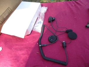 HARLEY DAVIDSON AUDIO FULL HELMET PREMIUM STEREO HEADSET 77147-98A- NEW IN BOX - Bild 1 von 2