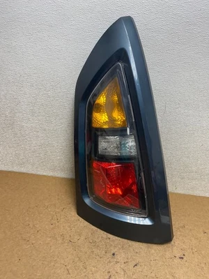 2010 to 2011 Kia Soul Left Driver LH Side Tail Light Oem S9463 DW - Image 1 of 4