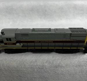 Nice Atlas Erie Lackawanna RR C-425 Loco HO - Picture 1 of 14