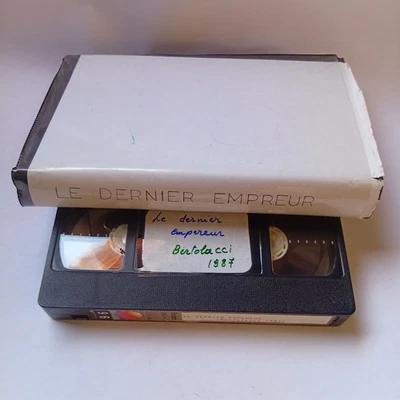 The Last Emperor 1987 Historical Movie VHS Tape Bernardo Bertolucci John Lone - Image 1 of 3
