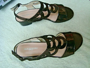 MAGNINI "MYLA"in PEWTER LIZARD Evening, Court Shoes Sz EU 39 AU/US 8 - Picture 1 of 9