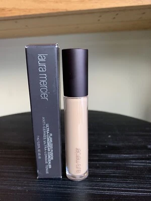 Laura Mercier Flawless Fusion Ultra-Longwear Concealer Full size Shade 2W - Image 1 of 2