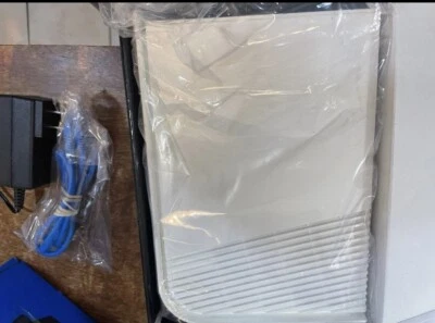 ARRIS SURFboard Wi-Fi Router SBR-AC1750 Speeds Up To 1750 MPBS! Open Box - Image 1 of 4