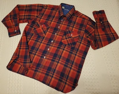 男式复古 50 年代 60 年代 Arrow 品牌衬衫,红色和海军格子羊毛。 尺寸 L,状况极佳。 — 第 1/4 张图片