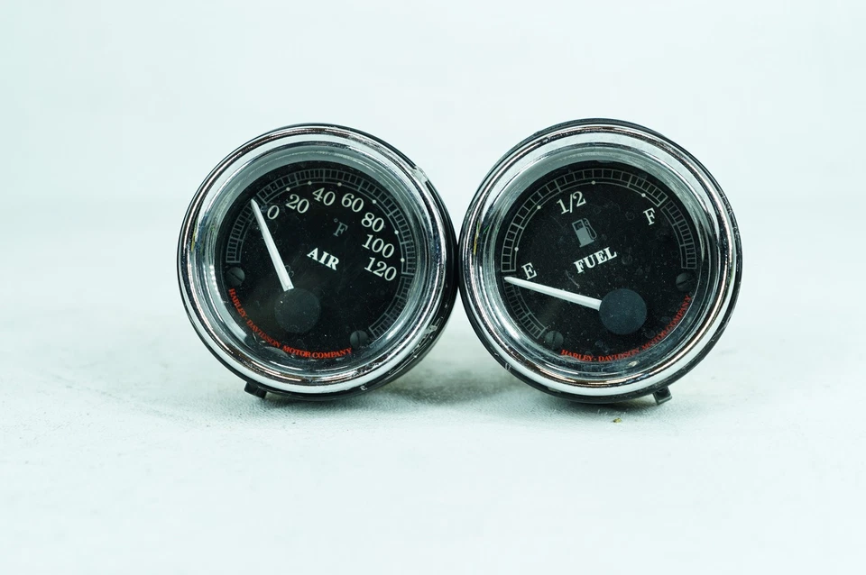 Harley Touring 1998 FLTRI Road Glide OEM medidores de temperatura del aire y combustible gasolina Foto 1 de 4