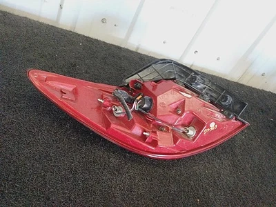 2015 Kia Sportage RH Passenger Quarter Panel Mounted Tail Light Lamp OEM - Изображение 1 из 4