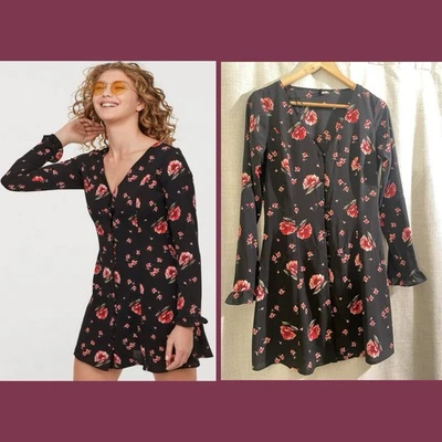 Vestido floral para mujer Foto 1 de 4